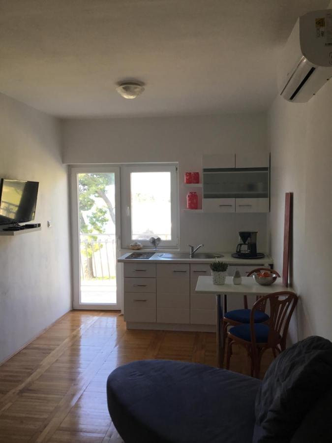 פירובאץ Apartments More מראה חיצוני תמונה