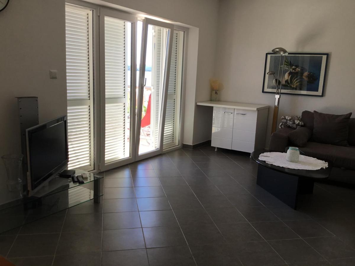פירובאץ Apartments More מראה חיצוני תמונה